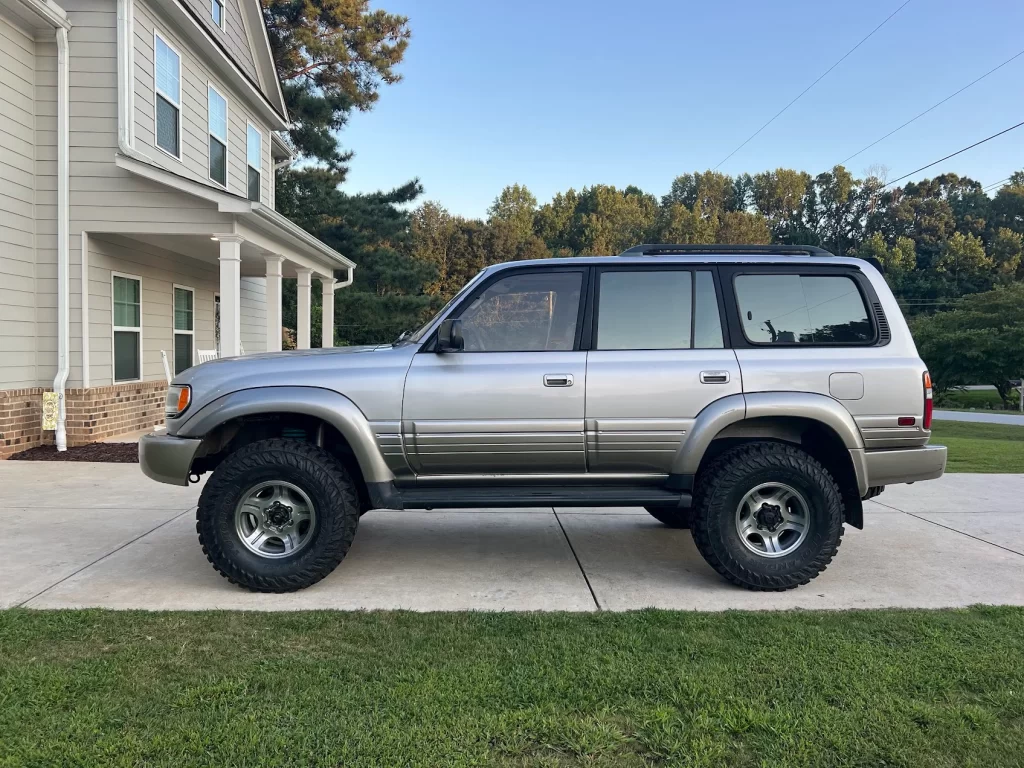 Dobinsons C59-612V and C59-613V installed on stock weight Toyota Land Cruiser 80 series