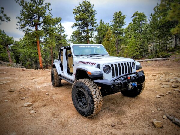 Rusty's Jeep JL Wrangler 3.75 Advanced Lift Kit in action